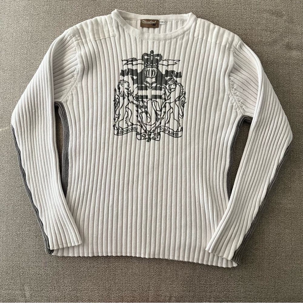 Grunge graphic ribbed sweater w grey panel